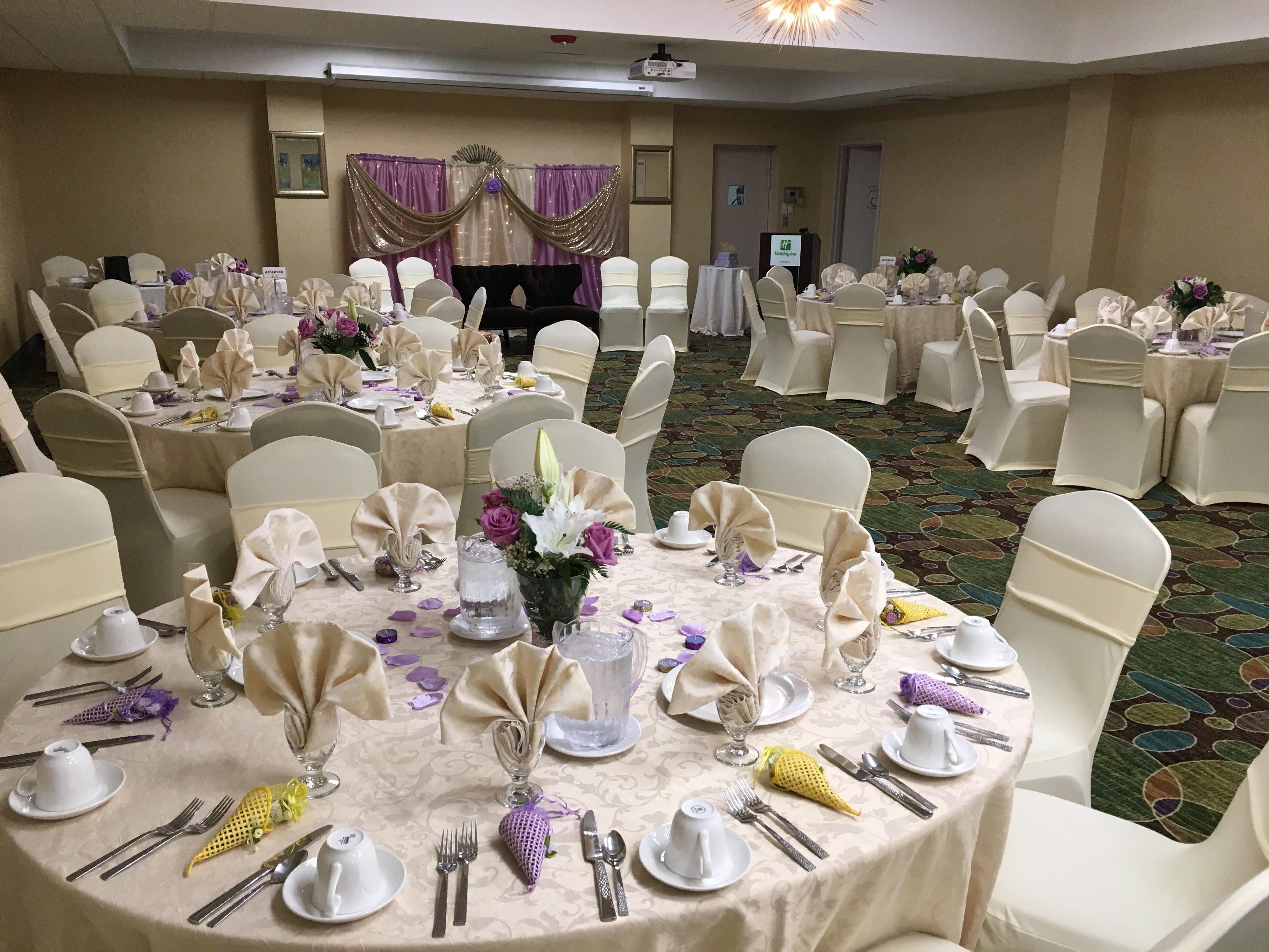 Holiday Inn Westbury-Long Island By Ihg Carle Place Exterior foto