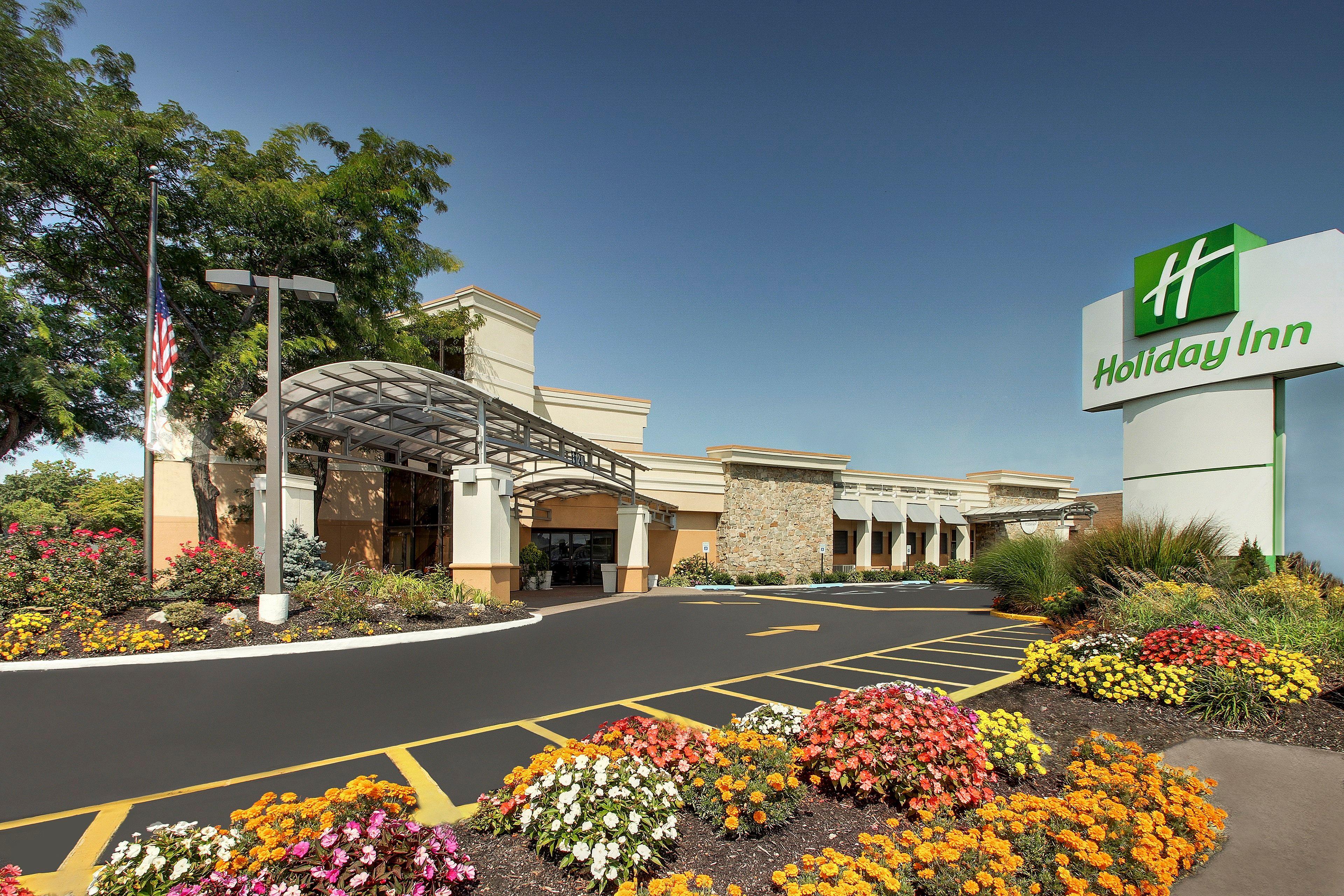 Holiday Inn Westbury-Long Island By Ihg Carle Place Exterior foto
