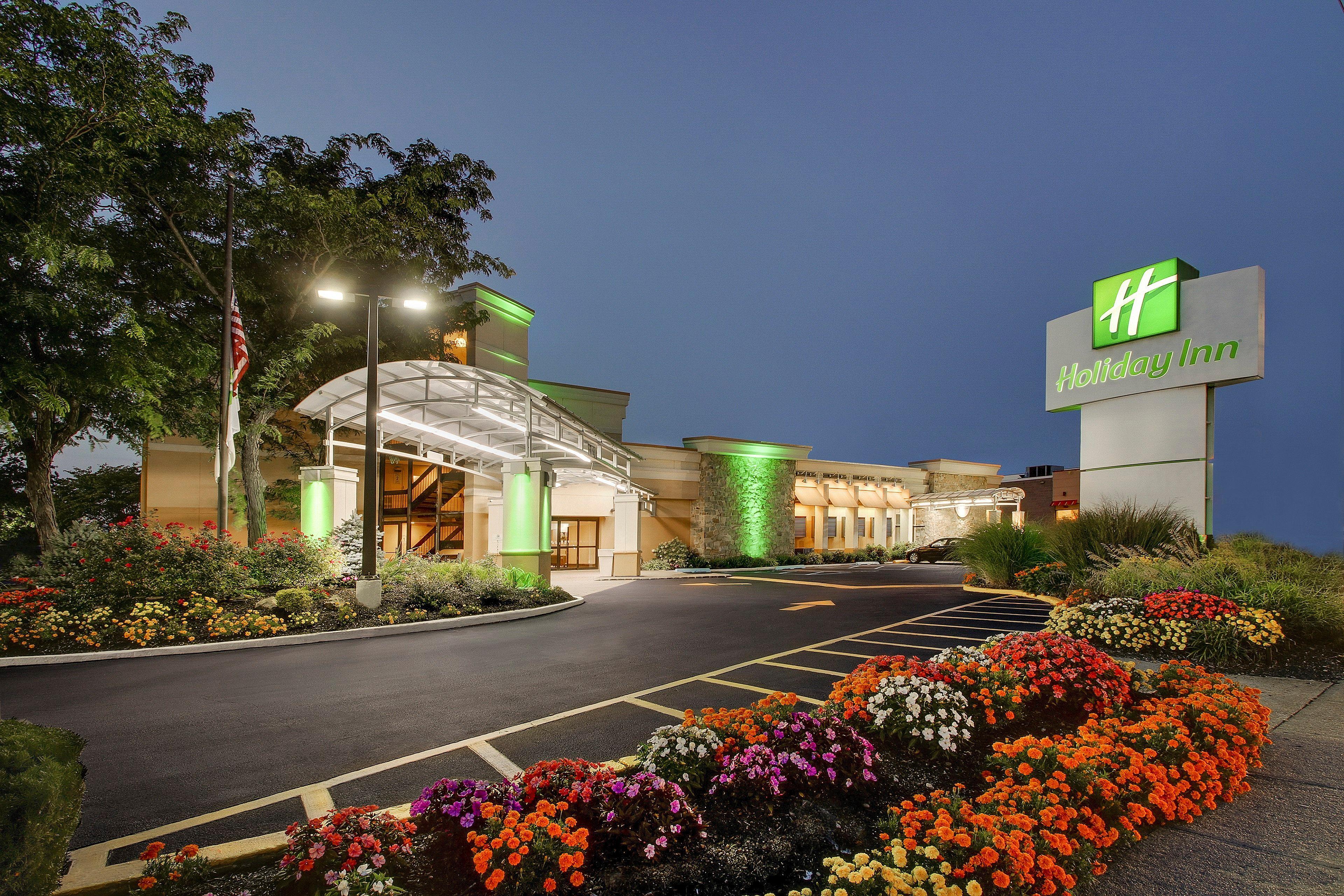 Holiday Inn Westbury-Long Island By Ihg Carle Place Exterior foto